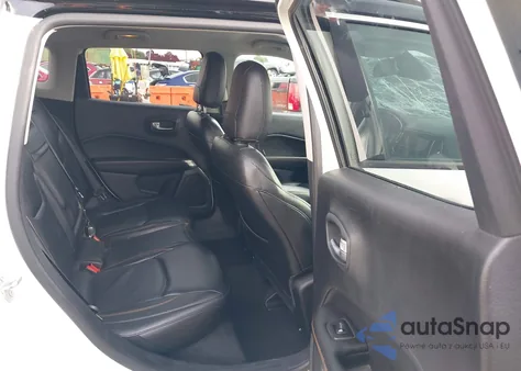 2018 Jeep Compass Limited 4X4 from USA, damaged, VIN 3C4NJDCB7JT365318